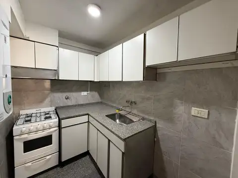 ALQUILER 1 DORMITORIO RIOJA 600