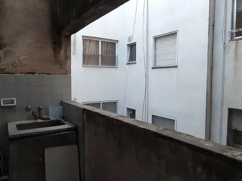 ALQUILER 1 DORMITORIO RIOJA 600