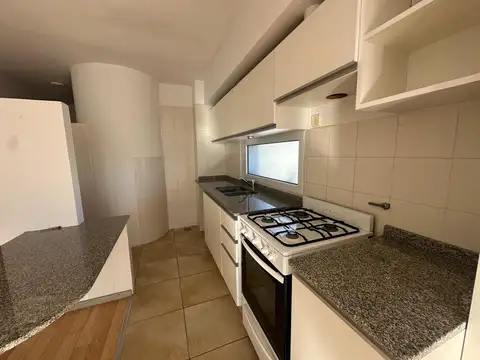 Departamento en Alquiler en Nuestra Señora De Lourdes, $ 500.000