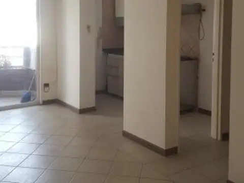 $900.000 ALQ. Depto. 3 amb en Edificio Barcelona III