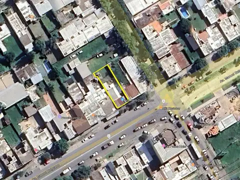 Casa 2 dormitorios y galpón en Pérez