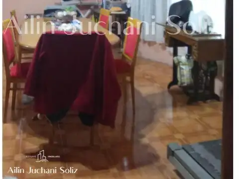 Casa 2 ambientes con 1 baño