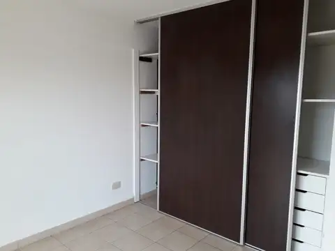 Departamento en Alquiler en Moron, $ 500.000