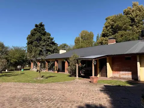 CASA QUINTA VENTA EL PATO QUINCHO PILETA -RETASADA