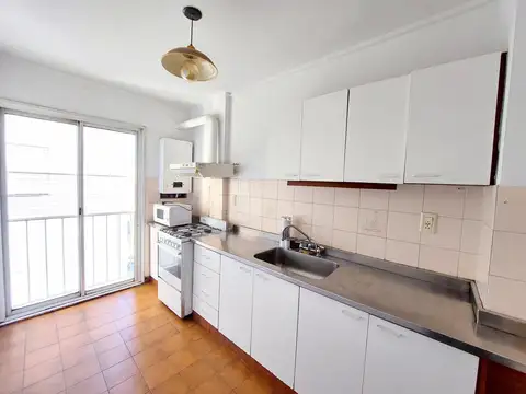 Departamento en Alquiler en Ramos Mejía, $ 800.000