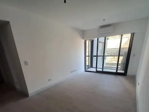 VENTA DEPARTAMENTO DE 3 AMBIENTES EN ABASTO 