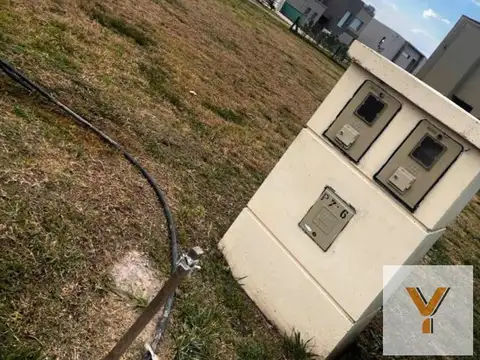 Terreno en Venta de 838,0 m2