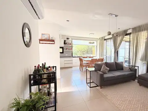 Casa en Venta en Pilar del Este - San Ramón, USD 157.000