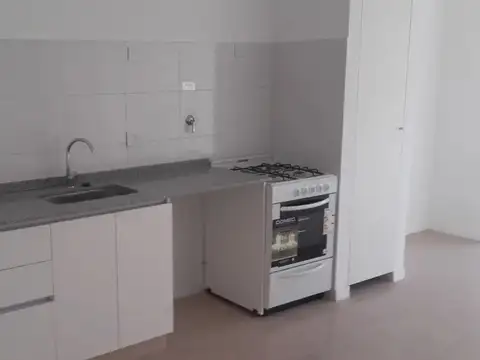 Ibarrola 6600, Piso 1