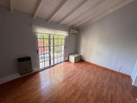 Casa en Venta en Quilmes, USD 110.000