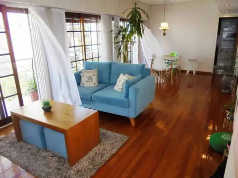 CAMACUA 200, Piso 5