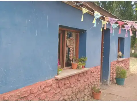 SE VENDE CASA