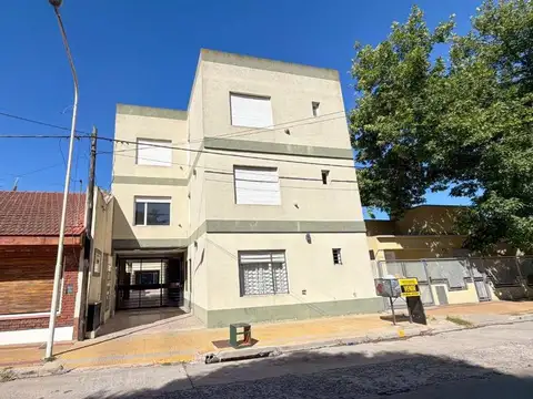 EN VENTA DEPARTAMENTO SEMICENTRO DE TANDIL