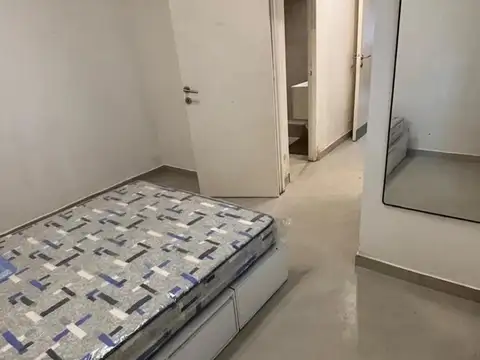 Depto Tipo Casa en Venta 40 años