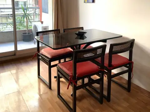 Alquilo Temporario en Palermo. 2 Ambientes. Frente. Balcón. Amenities. 2 PAX