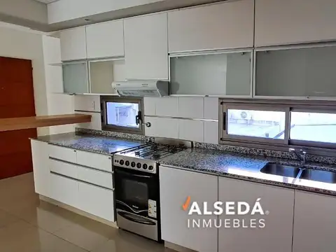 Departamento 1 dor amplio - 9 de julio 300 - Martin