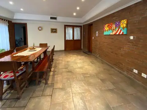 CHALET DE CATEGORÍA