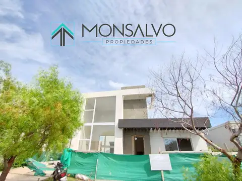 Santa Elena, Pilar del Este