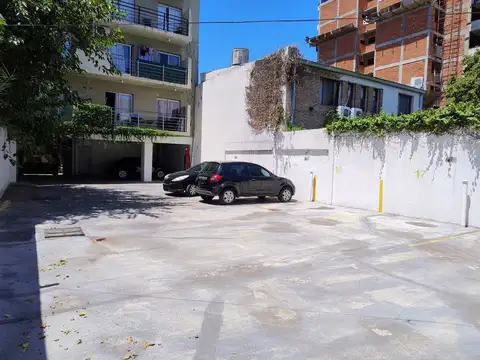 Cochera en venta, La Plata