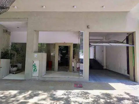 60 e/ 17 y 18 N° 1100