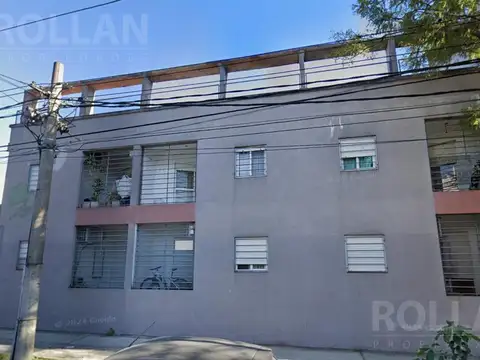 VENTA Hermoso Departamento 3 ambientes con 2 balcones en Villa Ballester en complejo