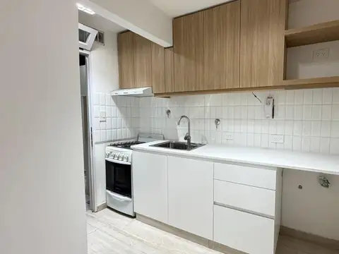 Cabello 3900, Piso 1