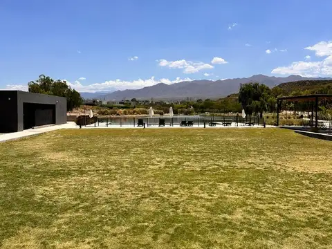 Terreno en Venta 32  mts Frente