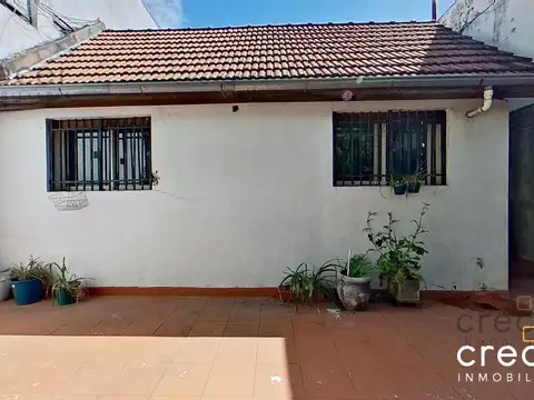 Venta Casa de 5 Ambientes con Patio, Terraza y Garage