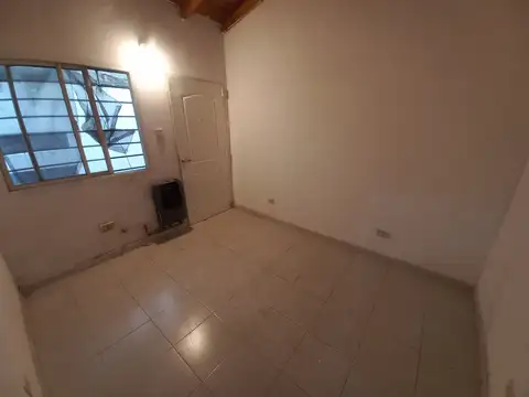 Departamento en Alquiler en Rafael Calzada, $ 480.000