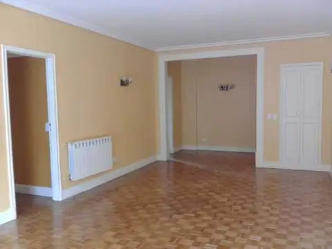 DEPARTAMENTO EN VENTA EN LA LUCILA
