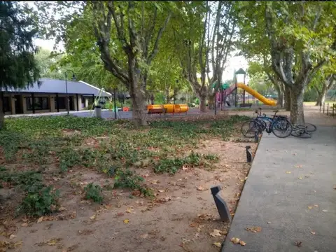 Terreno en Venta 42  mts Frente