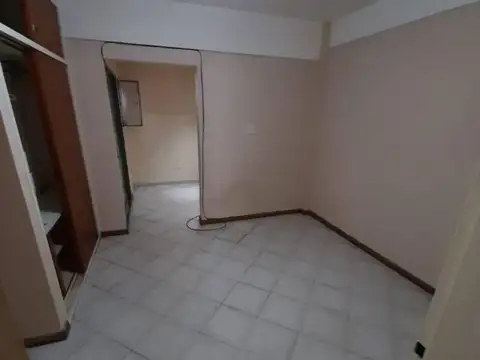Depto Tipo Casa en Venta 35 años