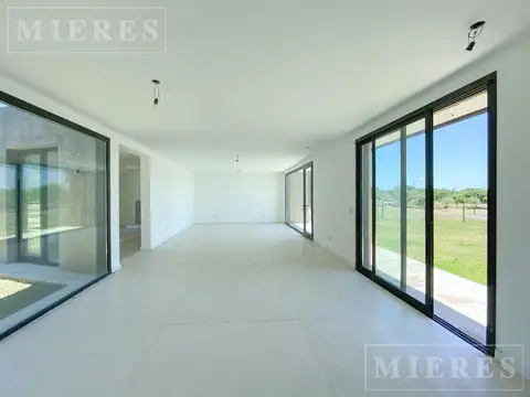 Casa en Alquiler al Noreste