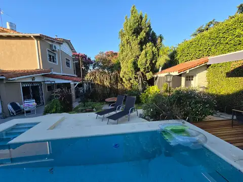 Casa en Venta en San Antonio De Padua 5 Ambientes