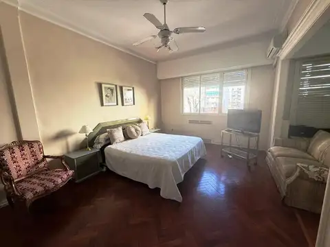 Departamento en Venta en Flores, USD 230.000