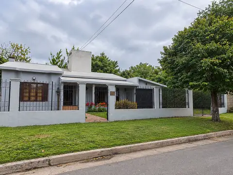 Casa Villa Allende Parque 3 dormitorios