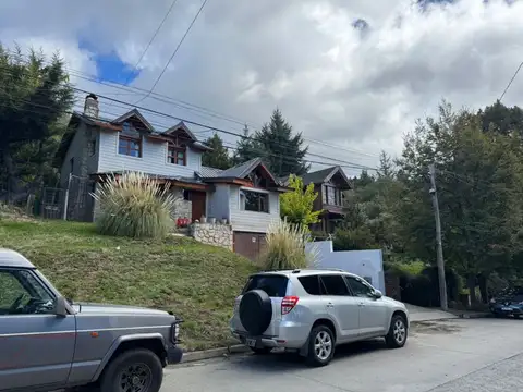 Casa - Venta - Argentina, San Carlos de Bariloche - Suiza 1255