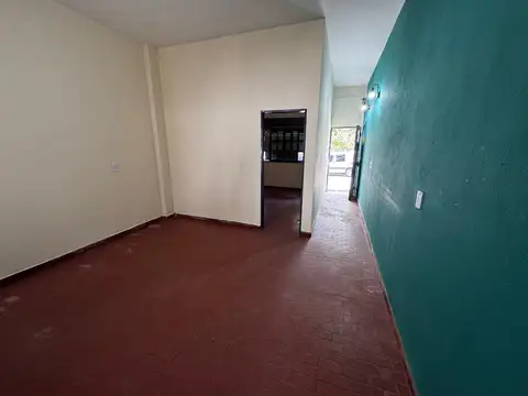 Prof Juan Carlos Bagnat 3300, Piso PB