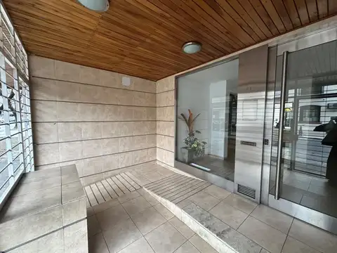 Suipacha 800