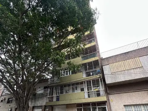 VENTA DEPARTAMENTO DE 1 DORMITORIO EN SUIPACHA AL 800