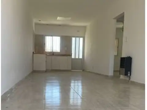 Esquiu 2100 , Piso 0