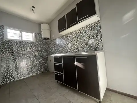 Casa en Venta en Guillermo E Hudson, USD 65.000