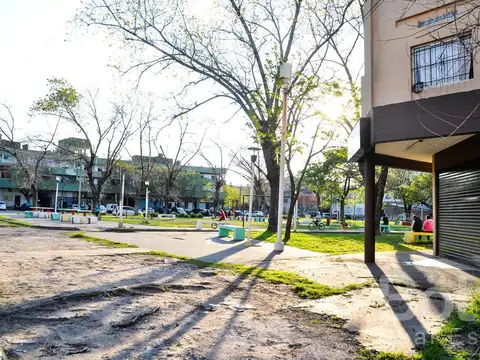 Galpon en Venta en Villa Celina, USD 195.000