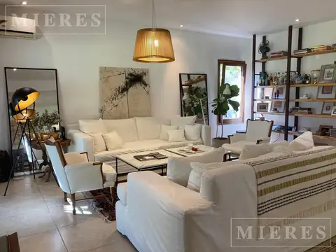 Casa 6 ambientes con 3 baños