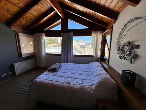 Hermoso Monoambiente amoblado en excelente ubicación, vista al Lago y cochera