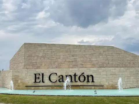 El Cantón n°105 820m2 Rectangular.