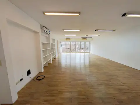 Oficina en Alquiler al Oeste