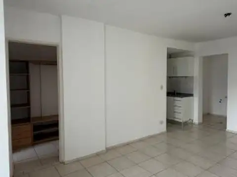 3 de febrero 3451 , Piso 4