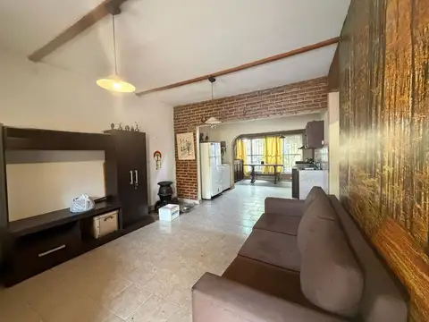 VENTA PH AL FONDO CON JARDIN Y PILETA TEMPERLEY
