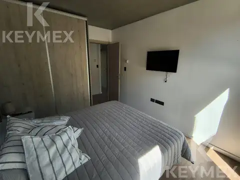 Casa en Alquiler Temporal con 1 cochera
